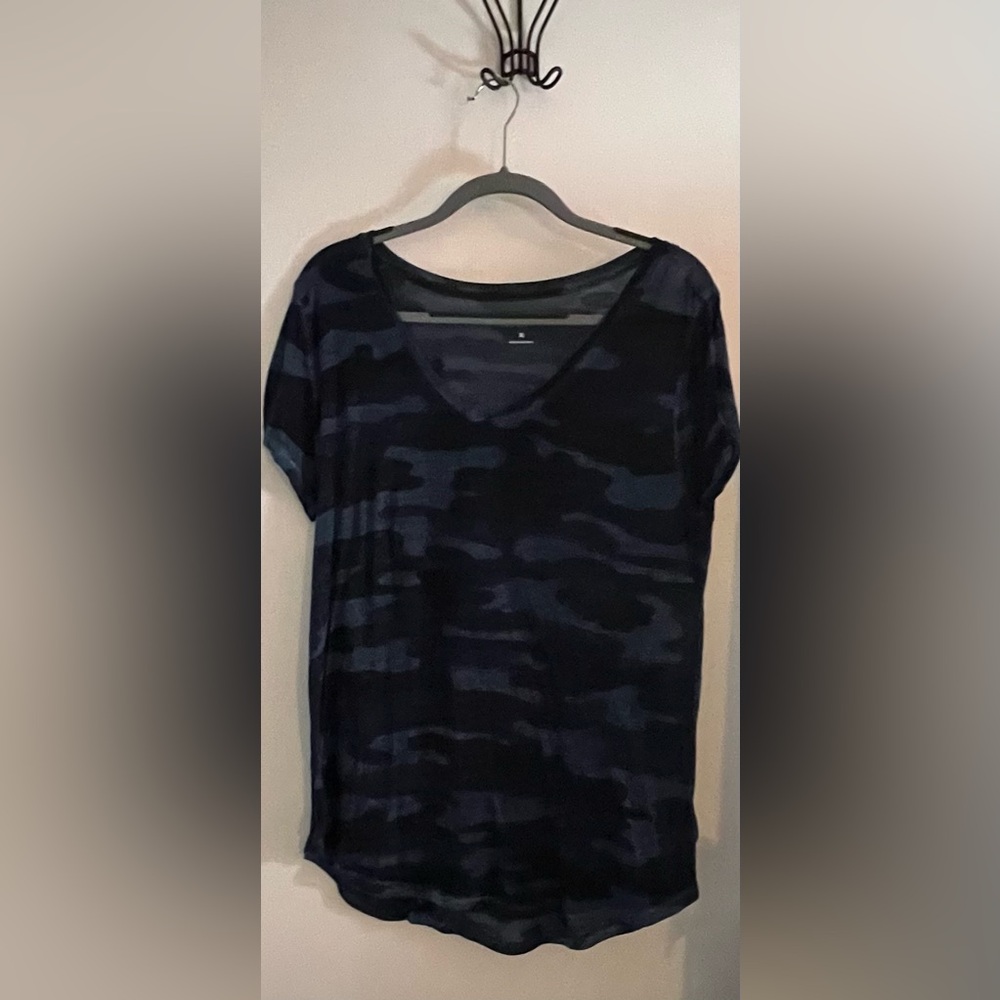 Lucky Brand Navy Camo Short Sleeve Tee